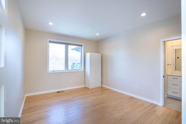 390 TROUT RD, State College, PA 16801