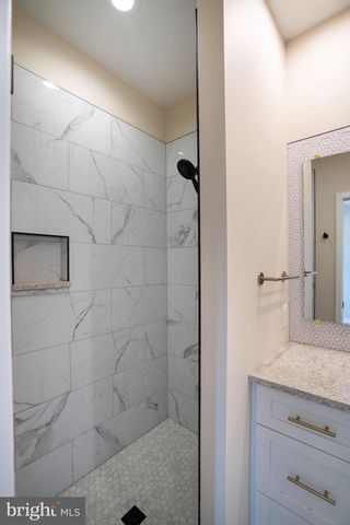 390 TROUT RD, State College, PA 16801