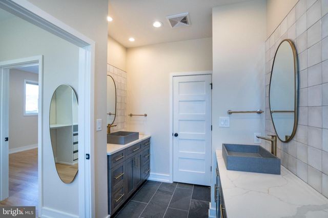 390 TROUT RD, State College, PA 16801