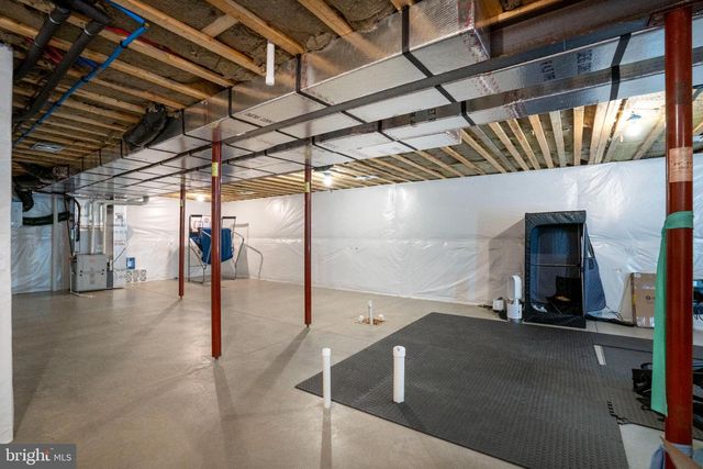 390 TROUT RD, State College, PA 16801