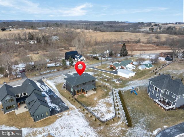 390 TROUT RD, State College, PA 16801