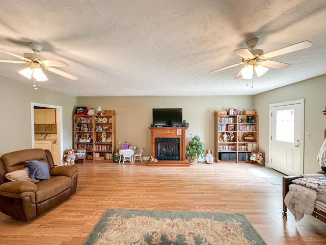 194 Brelance Drive, Corbin, KY 40701