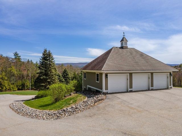 101 Highland Circle, Swanzey, NH 03446