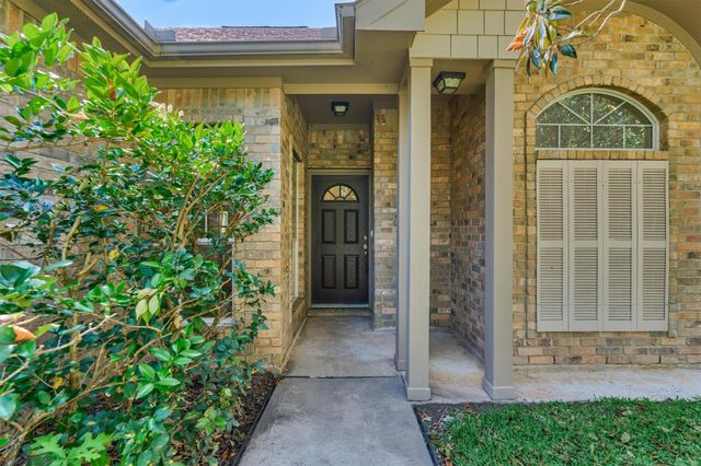 7090 Gentle Breeze Drive, Willis, TX 77318