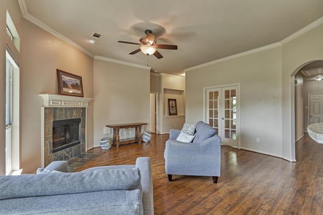 7090 Gentle Breeze Drive, Willis, TX 77318