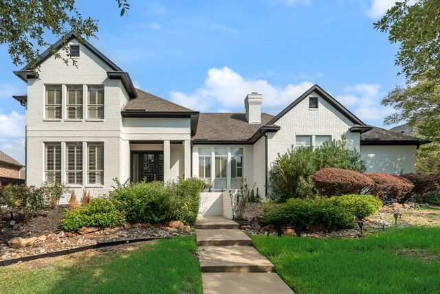 2217 Clearspring Drive S, Irving, TX 75063