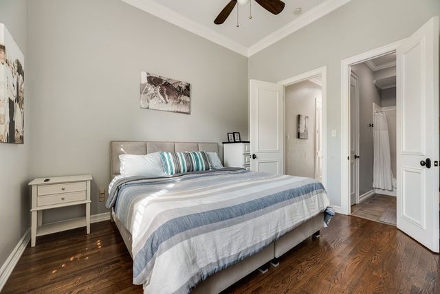 2217 Clearspring Drive S, Irving, TX 75063