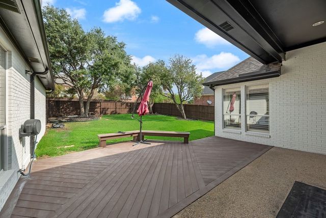 2217 Clearspring Drive S, Irving, TX 75063
