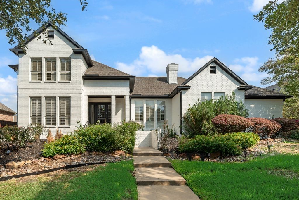 2217 Clearspring Drive S, Irving, TX 75063 — photo 2