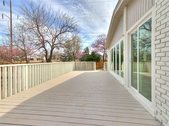 10900 Willow Grove, Oklahoma City, OK 73120