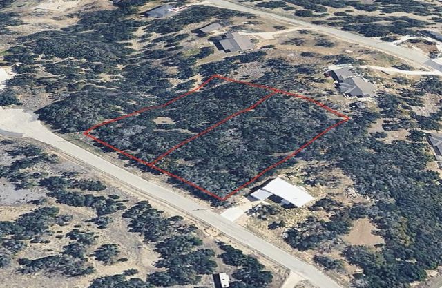 1316 David Crockett, Fischer, TX 78623