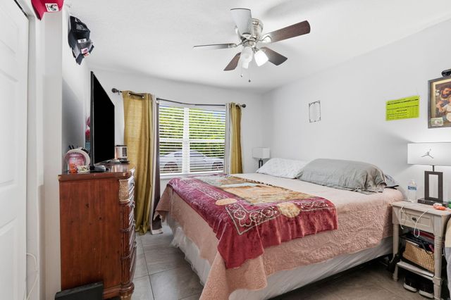 4737 BOATMAN Street, Lake Worth, FL 33463