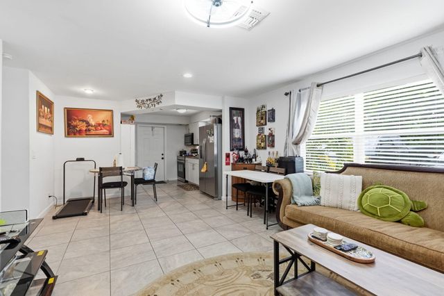 4737 BOATMAN Street, Lake Worth, FL 33463