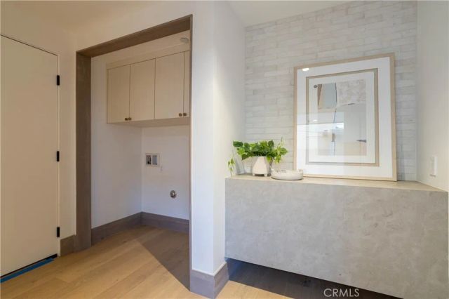 519 Narcissus Avenue B, Corona Del Mar, CA 92625