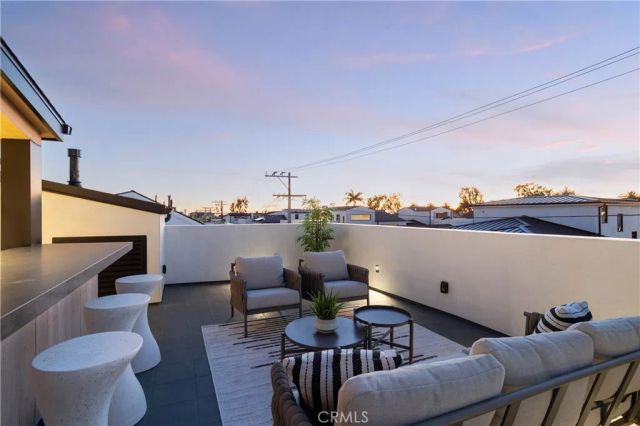 519 Narcissus Avenue B, Corona Del Mar, CA 92625