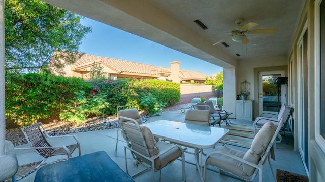 78214 Grape Arbor Avenue, Palm Desert, CA 92211
