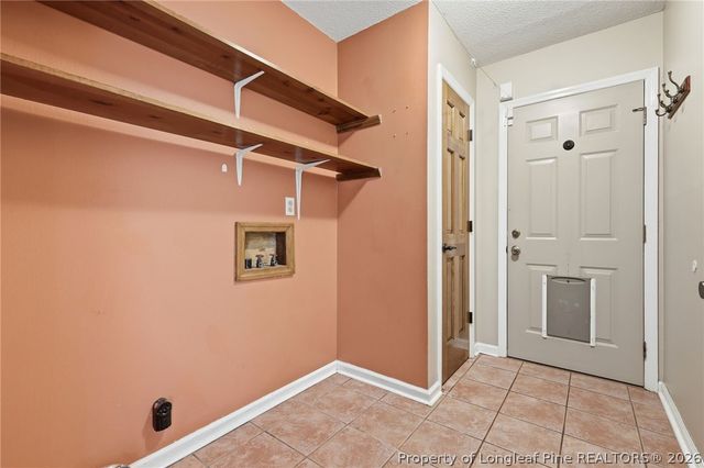 6048 Lakeway Drive, Fayetteville, NC 28306