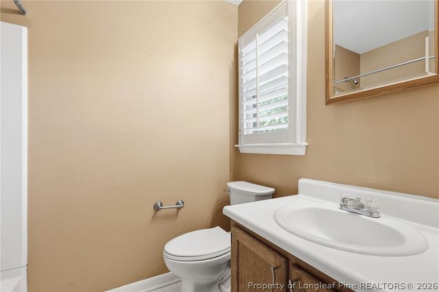 6048 Lakeway Drive, Fayetteville, NC 28306