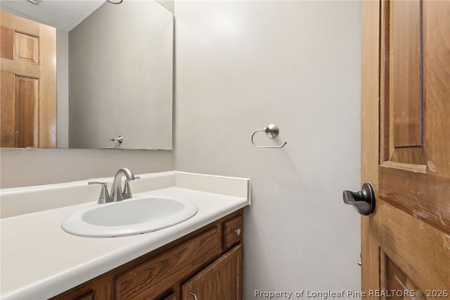 6048 Lakeway Drive, Fayetteville, NC 28306