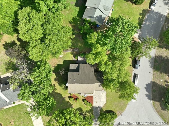 6048 Lakeway Drive, Fayetteville, NC 28306