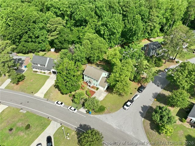 6048 Lakeway Drive, Fayetteville, NC 28306