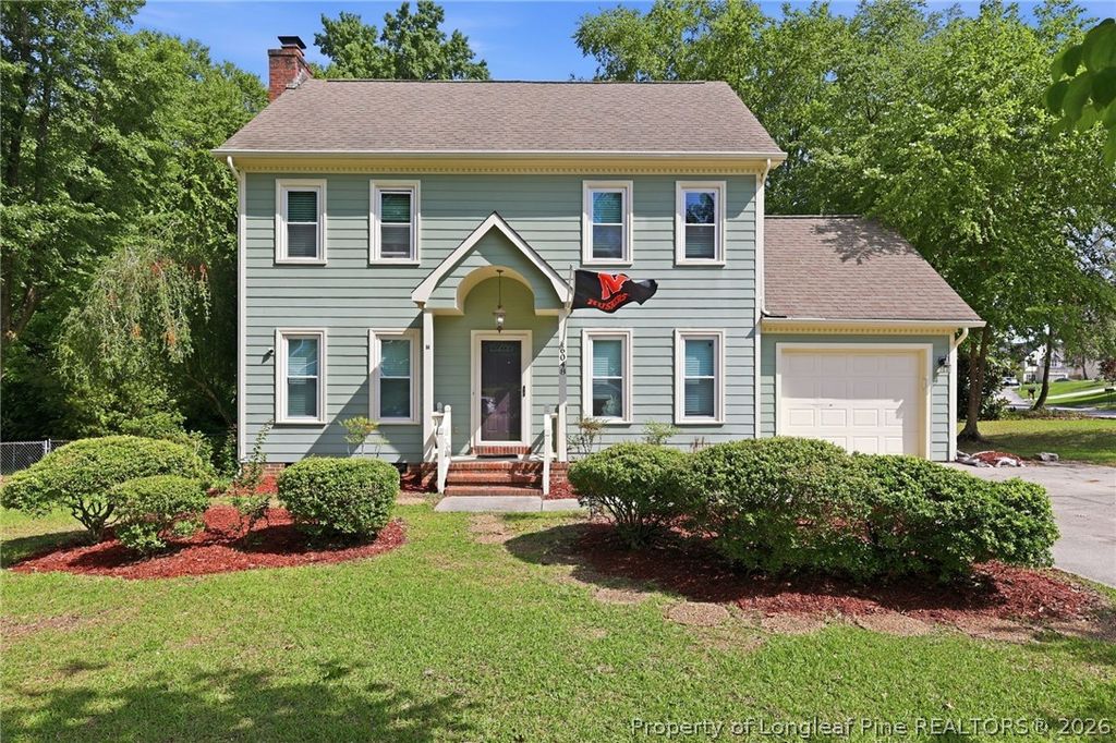 6048 Lakeway Drive, Fayetteville, NC 28306