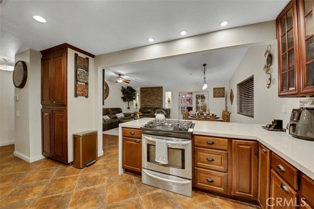 13655 El Rio Lane, Desert Hot Springs, CA 92240