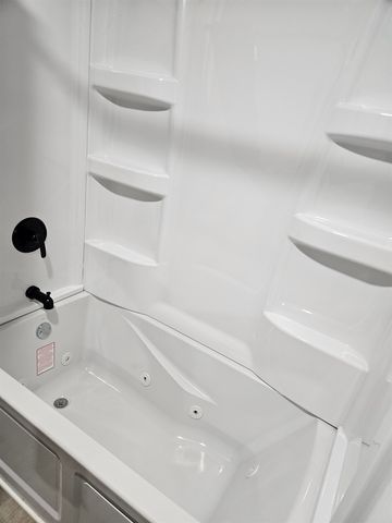 5248 Elm Street, Standish, MI 48658