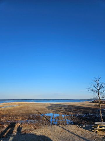 5248 Elm Street, Standish, MI 48658