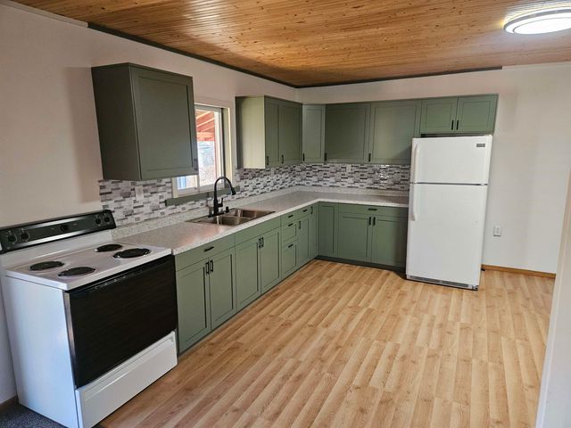 5248 Elm Street, Standish, MI 48658