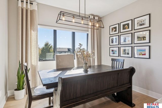 2313 S 220 Circle, Elkhorn, NE 68022