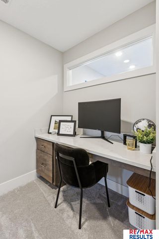 2313 S 220 Circle, Elkhorn, NE 68022