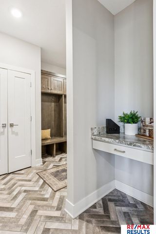 2313 S 220 Circle, Elkhorn, NE 68022