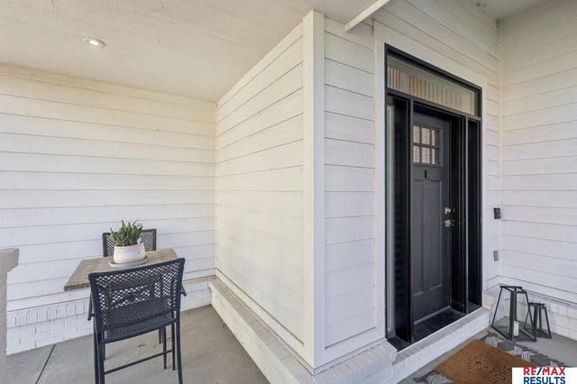 2313 S 220 Circle, Elkhorn, NE 68022