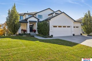 2313 S 220 Circle, Elkhorn, NE 68022