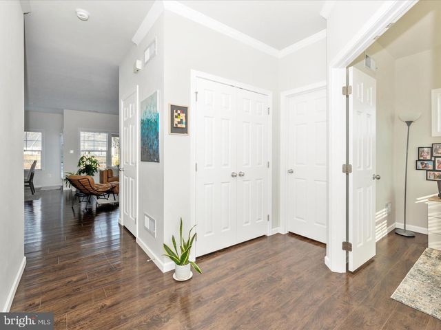 2813 HILLFIELD DR, Frederick, MD 21702