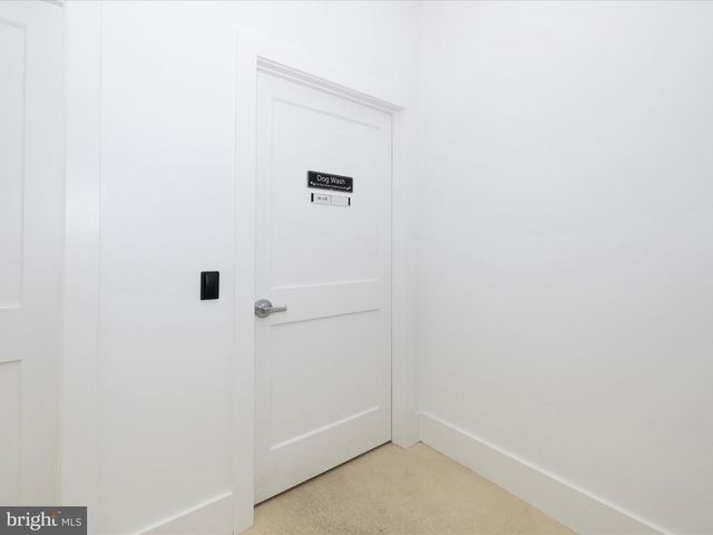 2813 HILLFIELD DR, Frederick, MD 21702