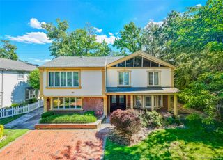 159 South Drive, New Hyde Park, NY 11040