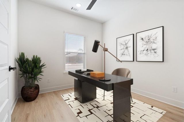 6905 SW Orange Avenue, Bentonville, AR 72713