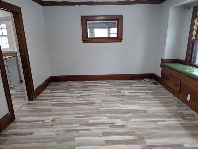 95 Fieldwood Drive, Rochester, NY 14609