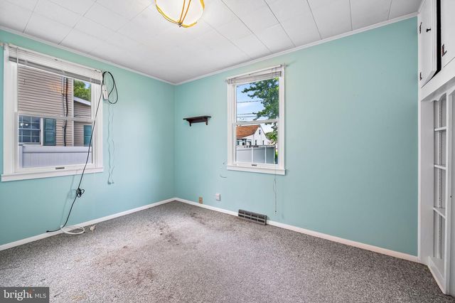 8212 PEACH ORCHARD RD, Baltimore, MD 21222