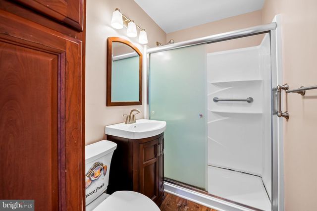 8212 PEACH ORCHARD RD, Baltimore, MD 21222