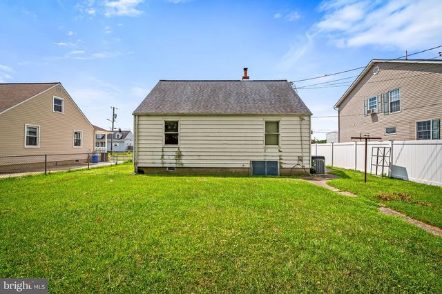 8212 PEACH ORCHARD RD, Baltimore, MD 21222