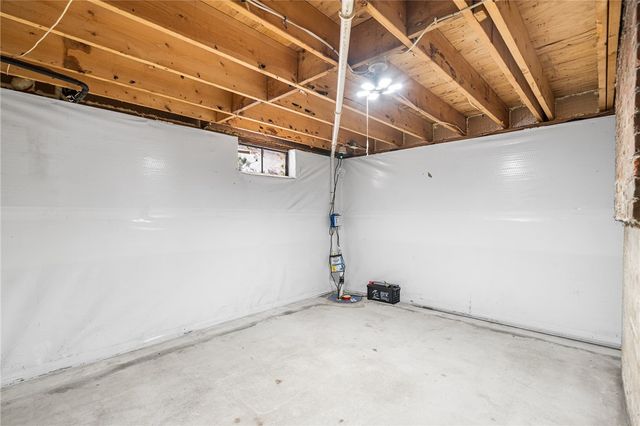 224 Centre Street, East Providence, RI 02916