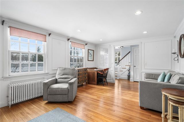 224 Centre Street, East Providence, RI 02916