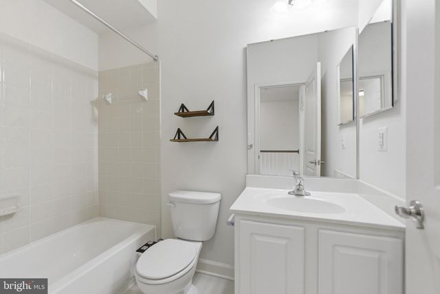 8274 WHITE STAR XING, Pasadena, MD 21122