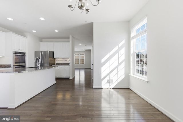 8274 WHITE STAR XING, Pasadena, MD 21122