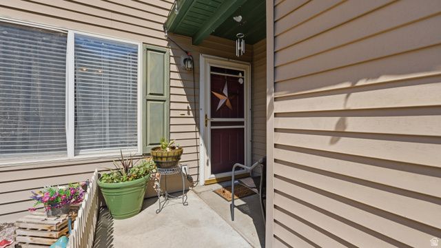 858 E 760 N, Ogden, UT 84404