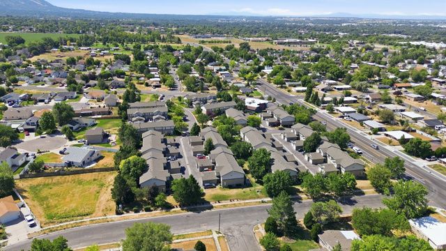 858 E 760 N, Ogden, UT 84404