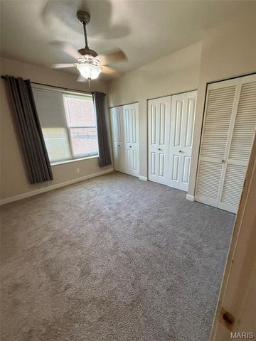 5621 Pershing Avenue 13, St Louis, MO 63112